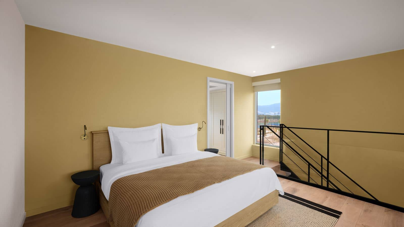 rooms-adult-priene-loft+16-age