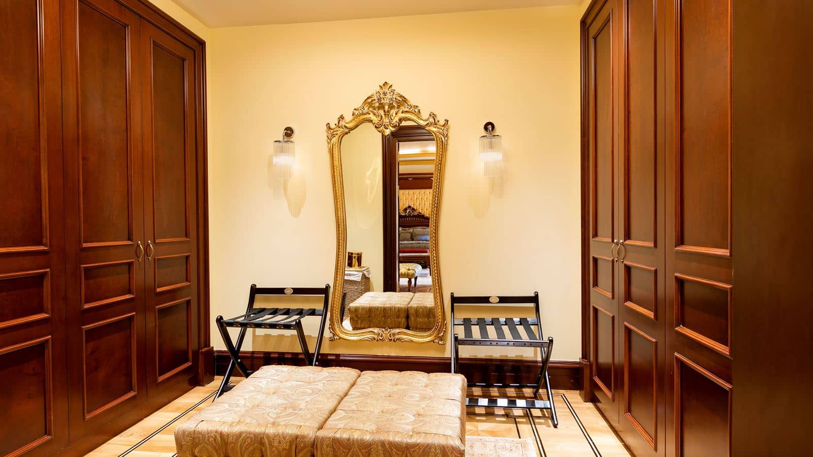 rooms-king-suite