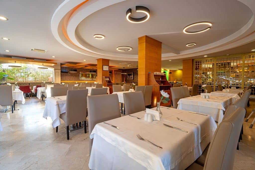 restaurants-le-select-restaurant