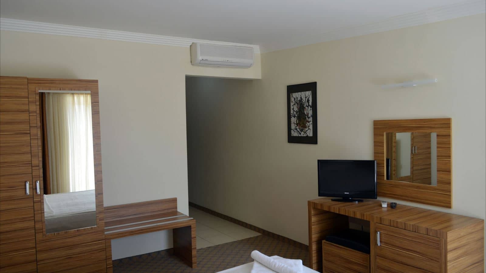 rooms-comfort-room