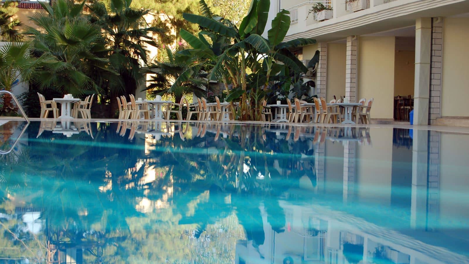 pools-outdoor-pool