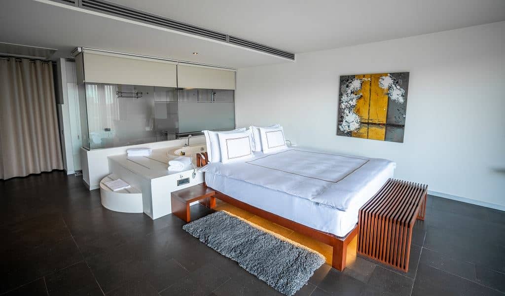 rooms-executive-room