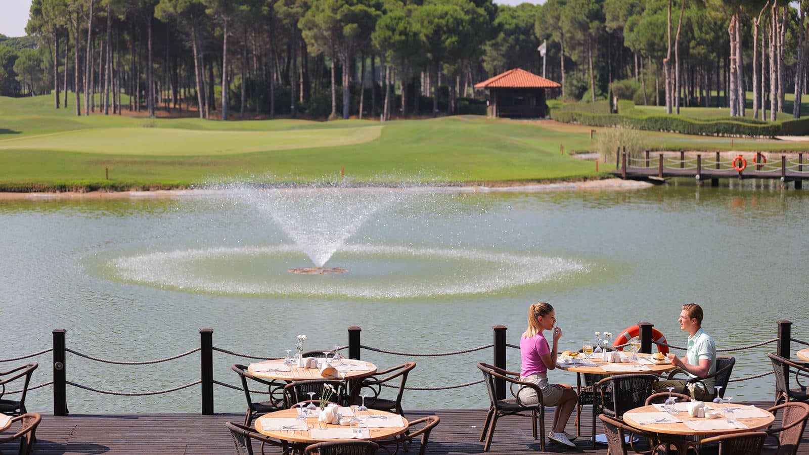 bars-club-house-birdie-bar