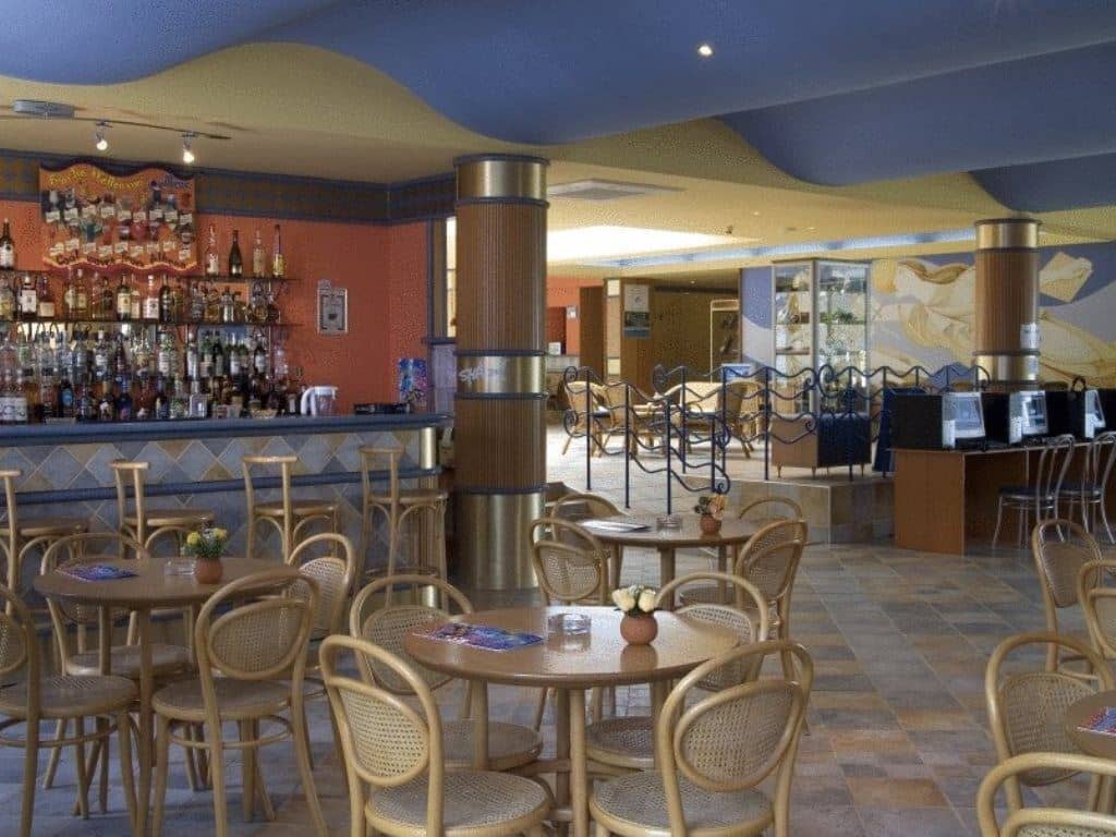 bars-lobby-bar