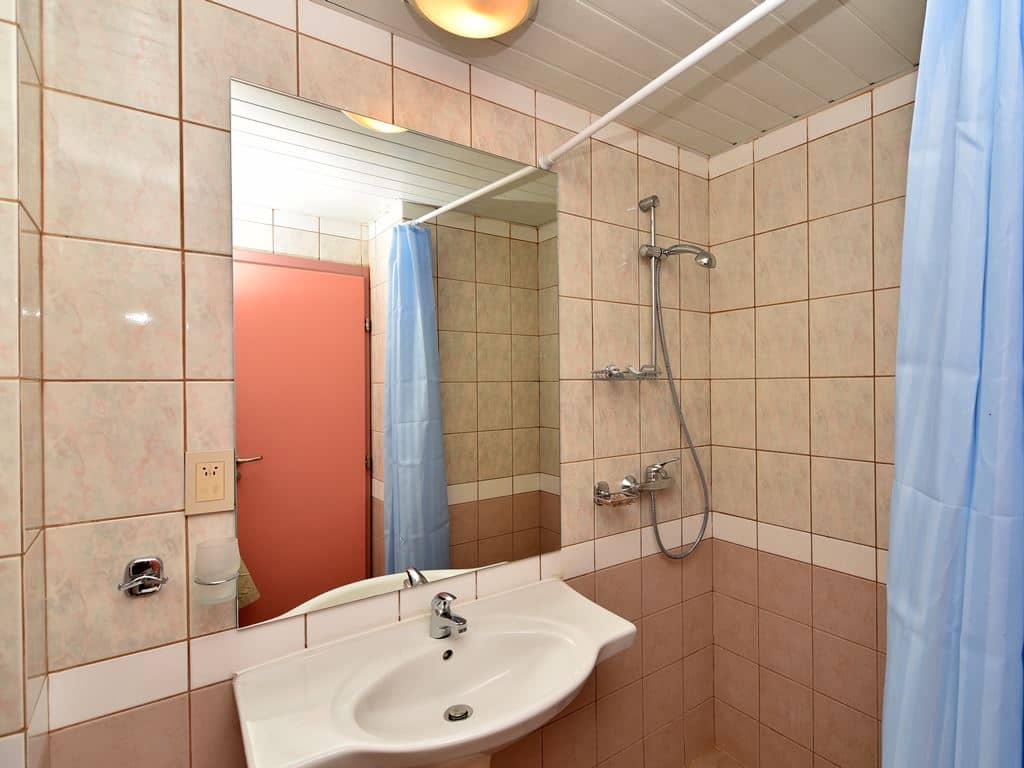 rooms-twin-standard-room-balcony