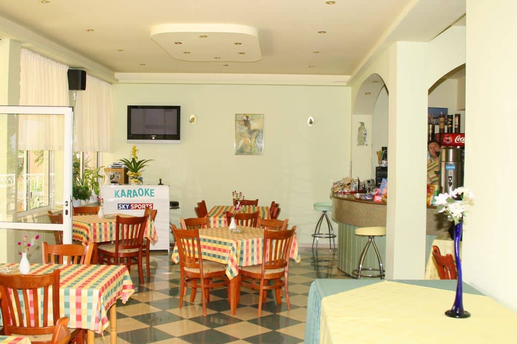 restaurants-restaurants