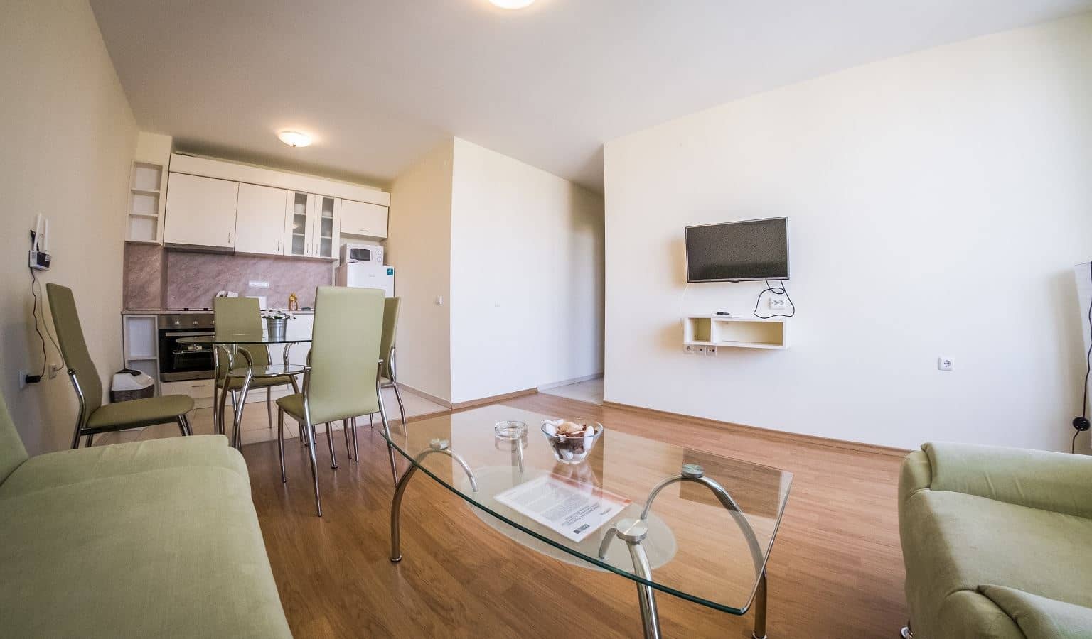 rooms-standard-apartment-balcony-or-terrace