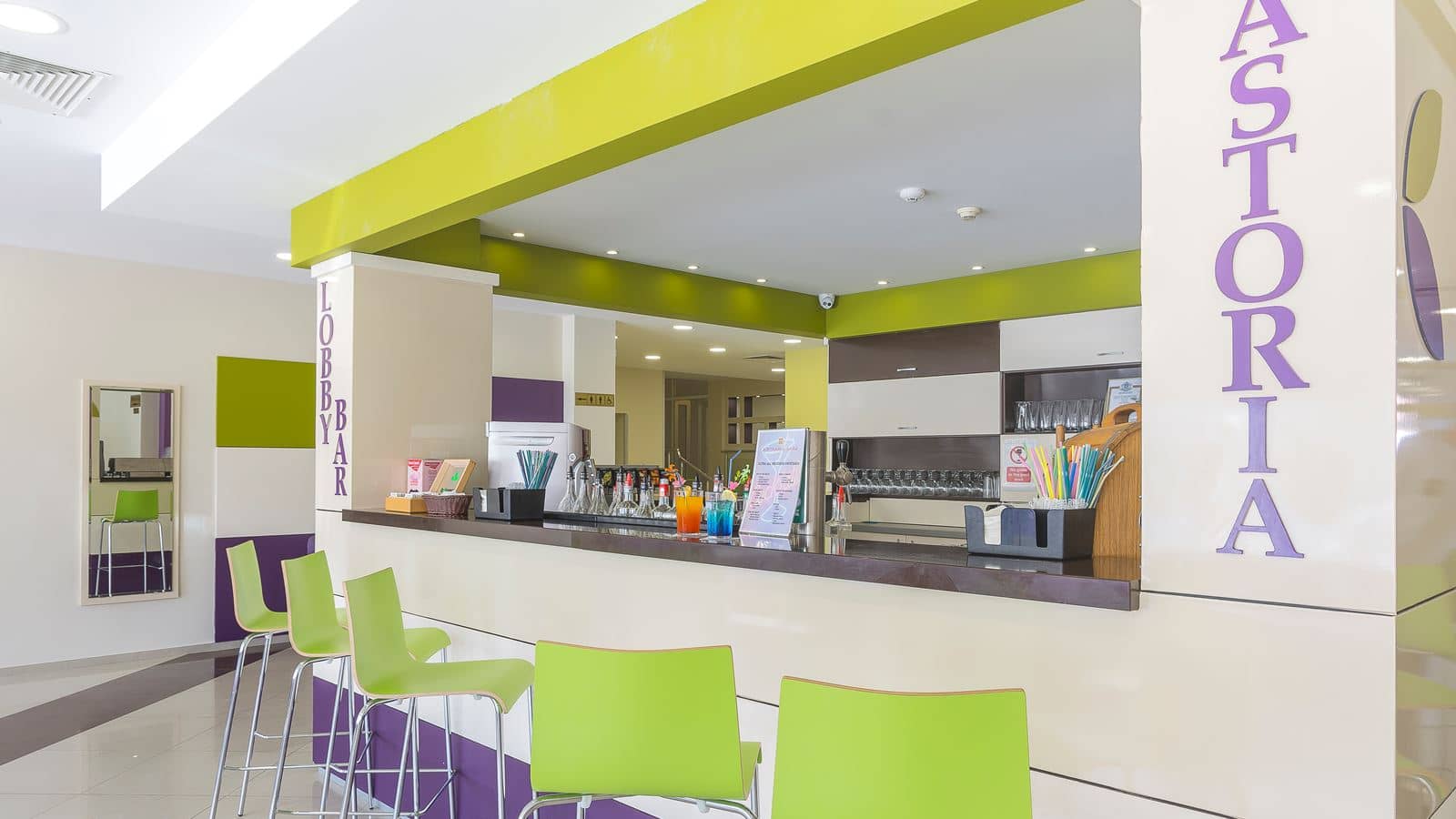 bars-lobby-bar