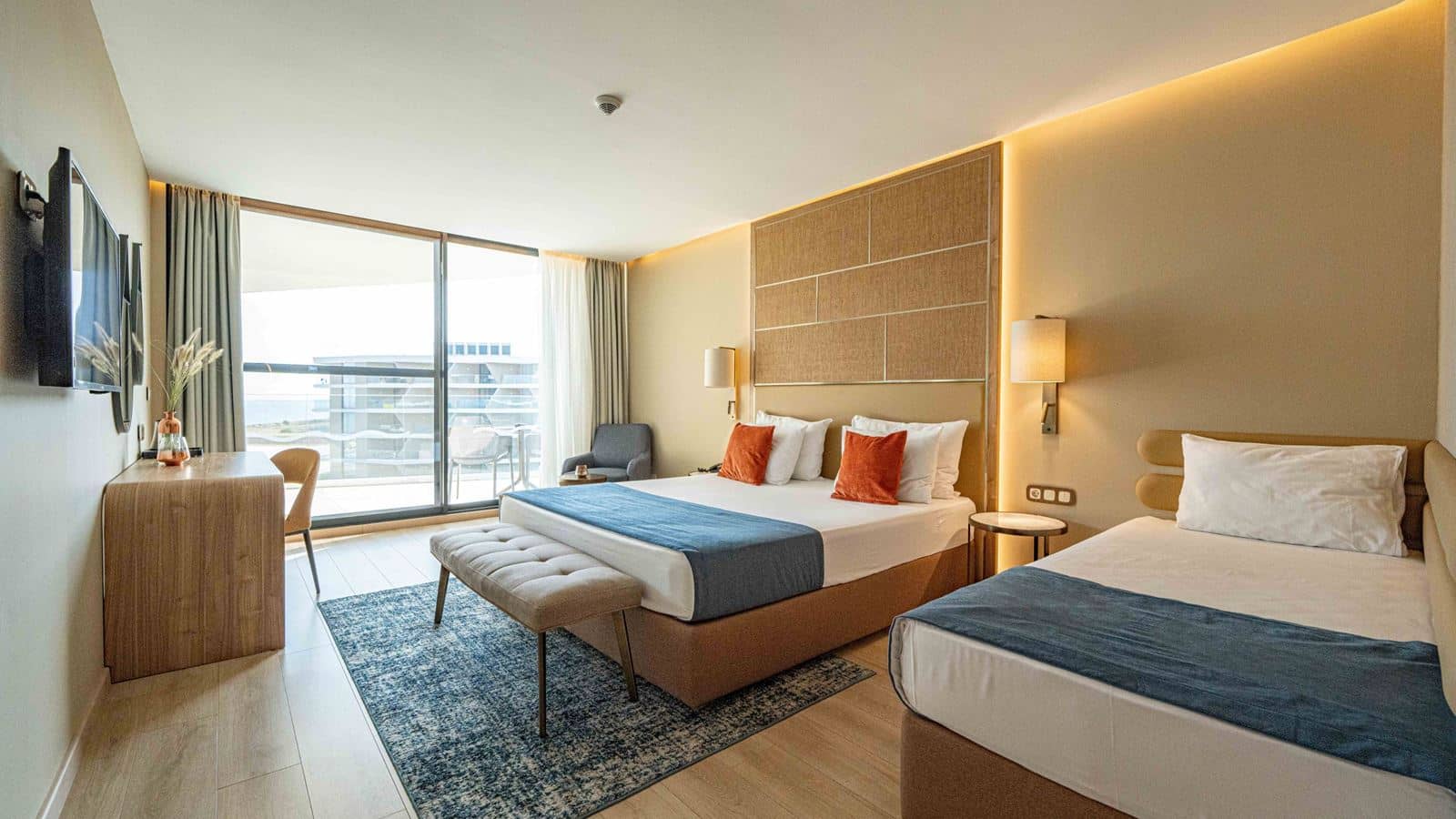 rooms-double-superior-room--sea-view-balcony-or-terrace