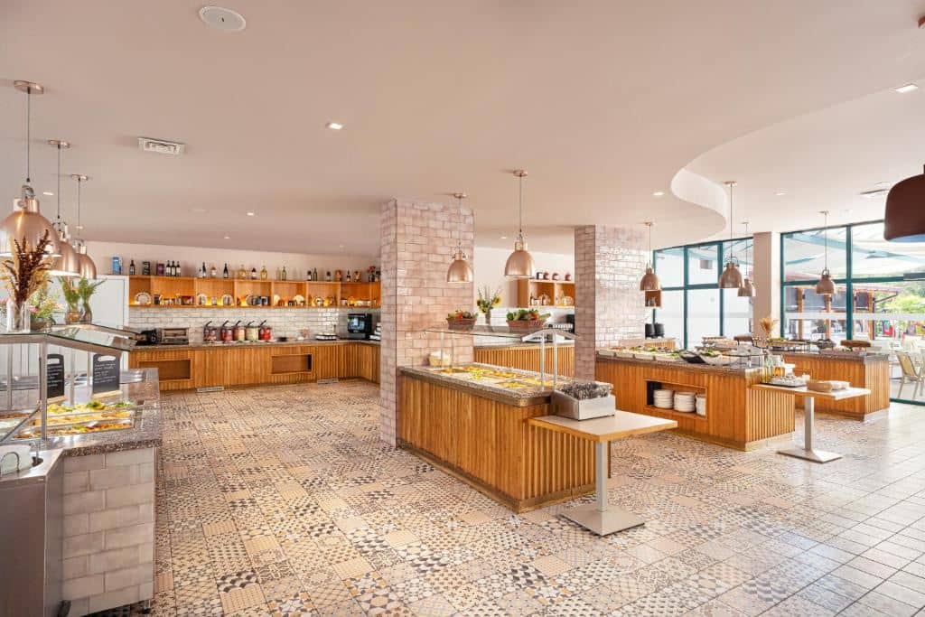 restaurants-main-restaurant
