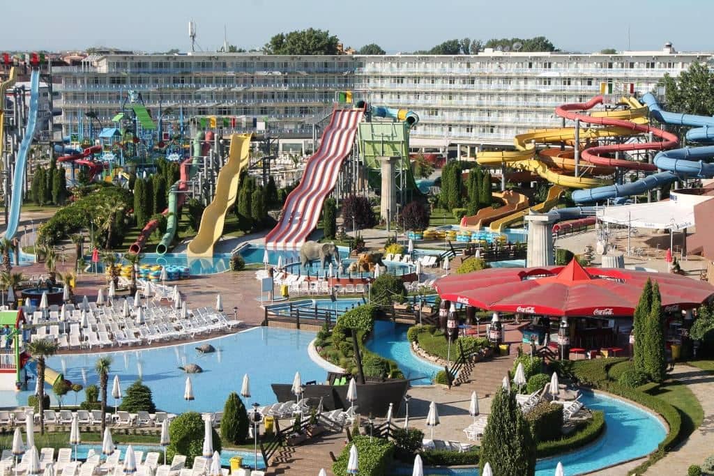 water-park-water-park