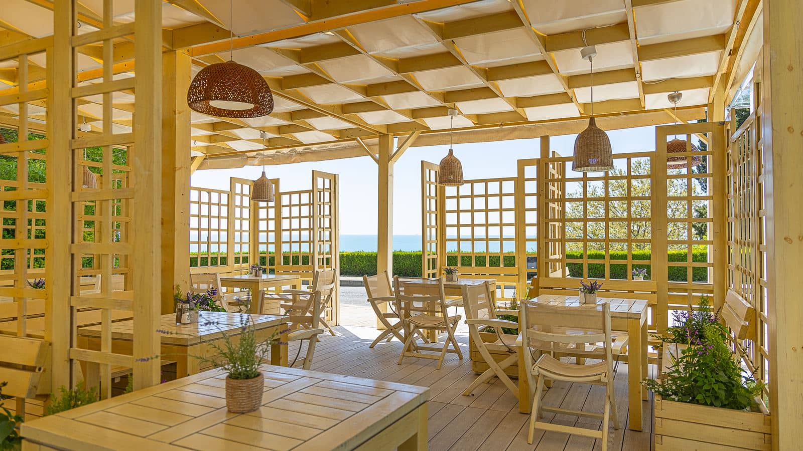 restaurants-main-restaurant-marina