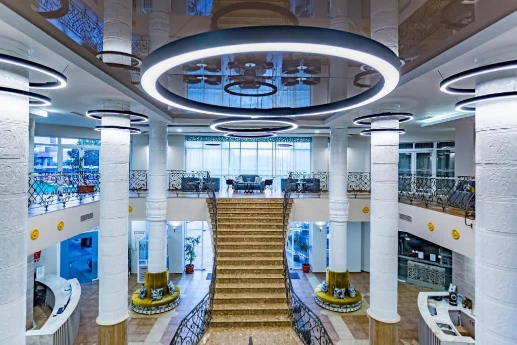 general-main-building