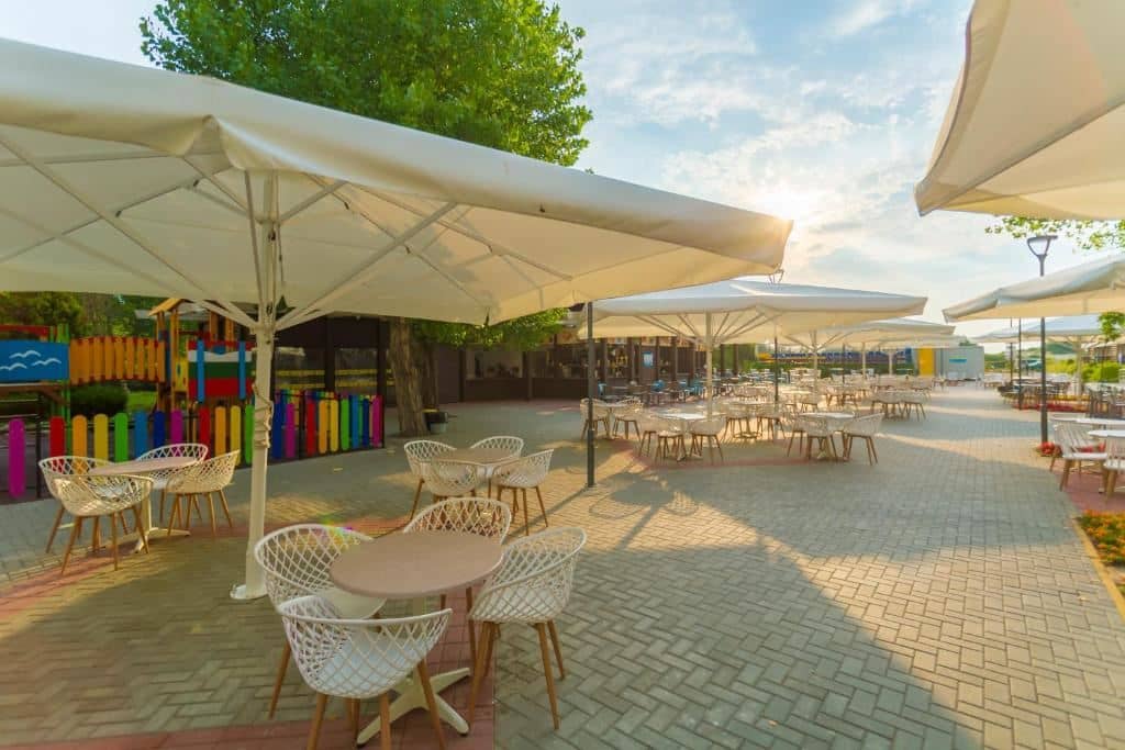 bars-beach-bar