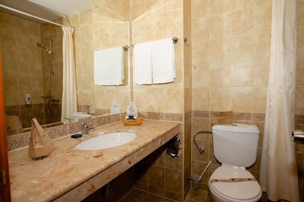 rooms-twin-standard-room-park-view-balcony-or-terrace