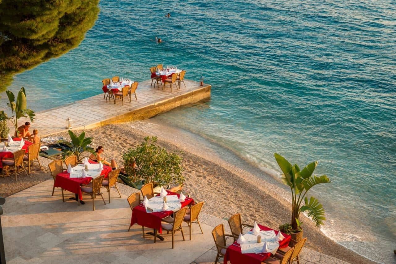 restaurants-restaurants