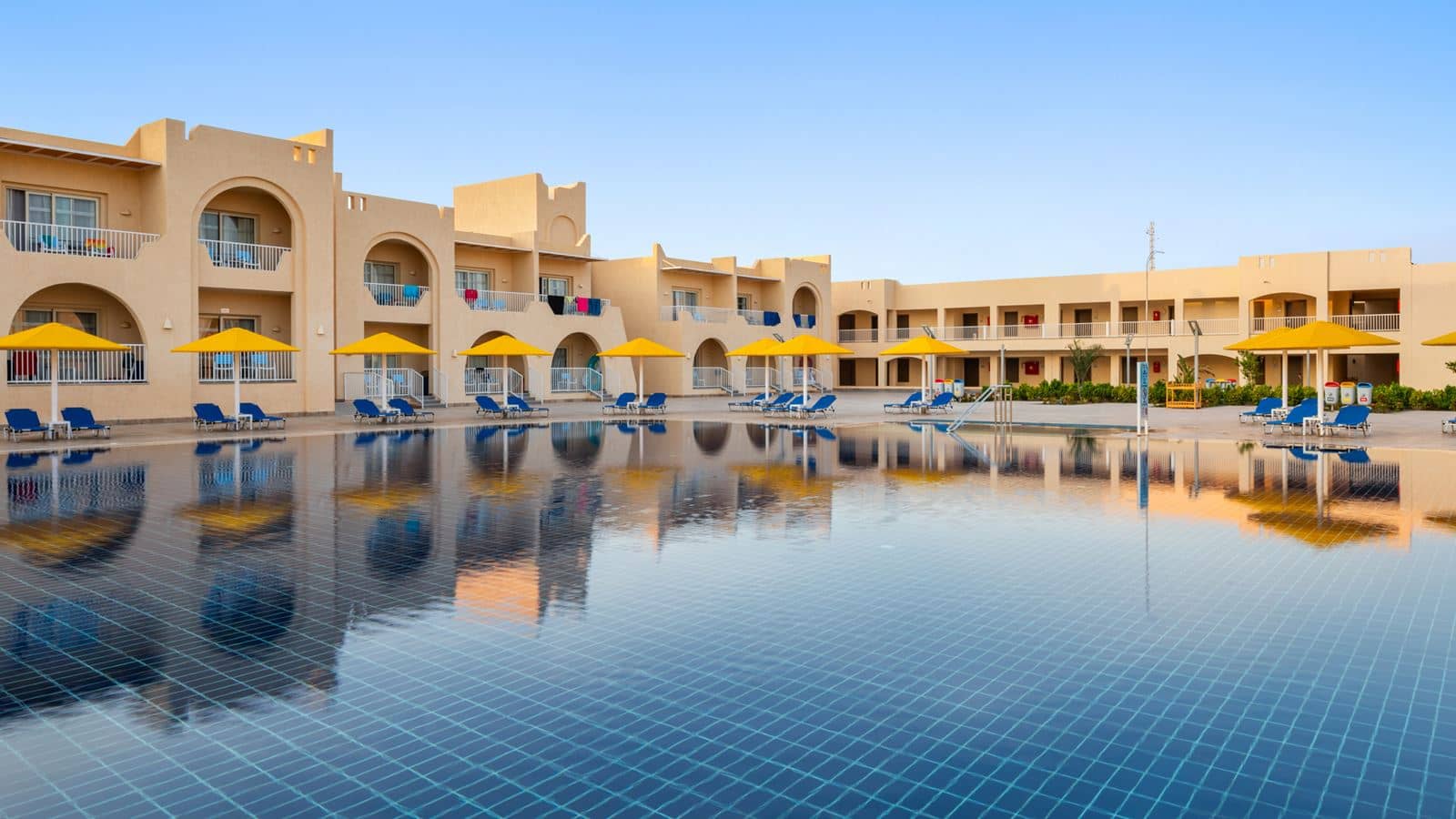 pools-outdoor-pool