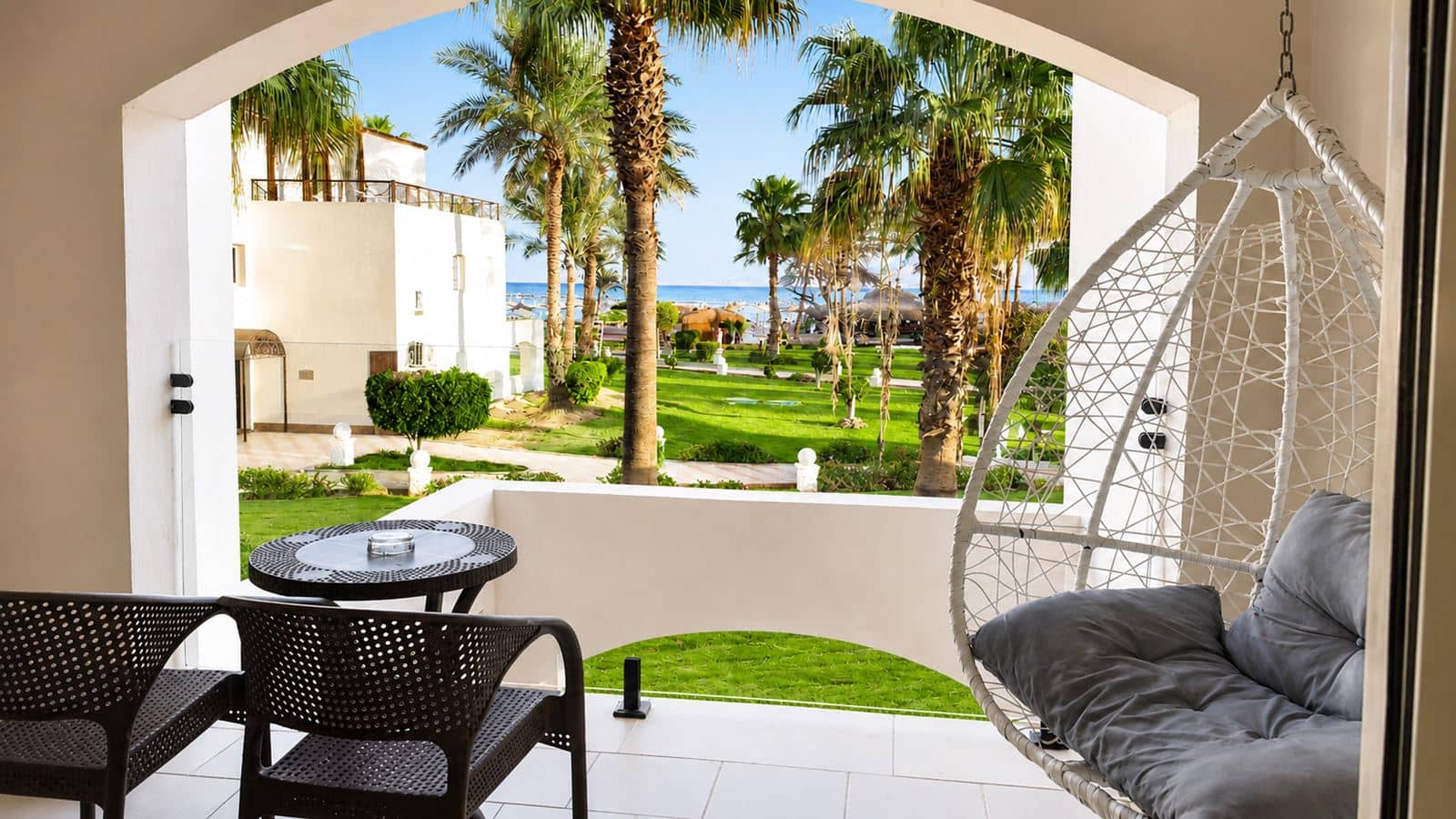 rooms-club-royal-sea-side--sea-view