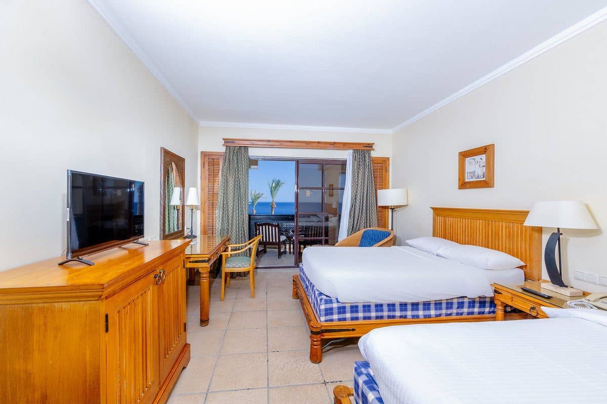 rooms-junior-suit