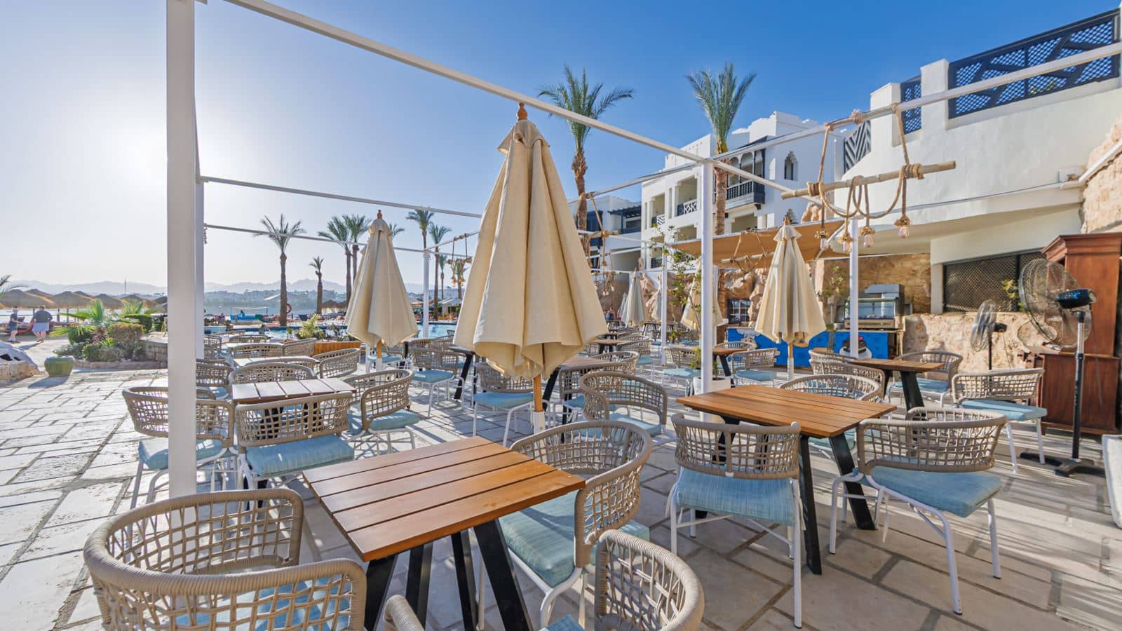 bars-beach-bar