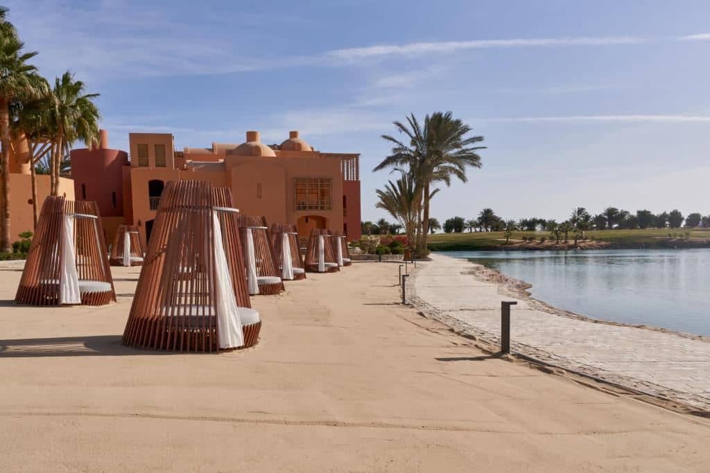 beach-main-building