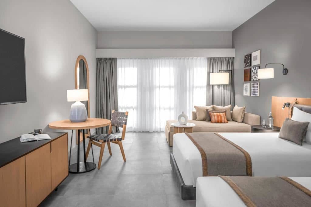 rooms-room-deluxe
