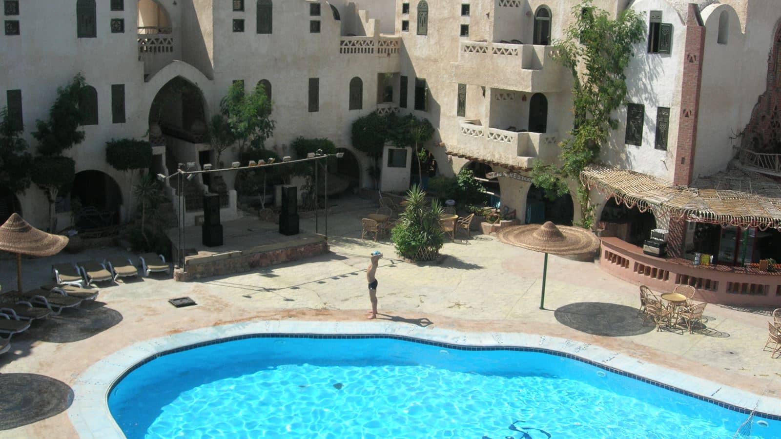 pools-outdoor-pool