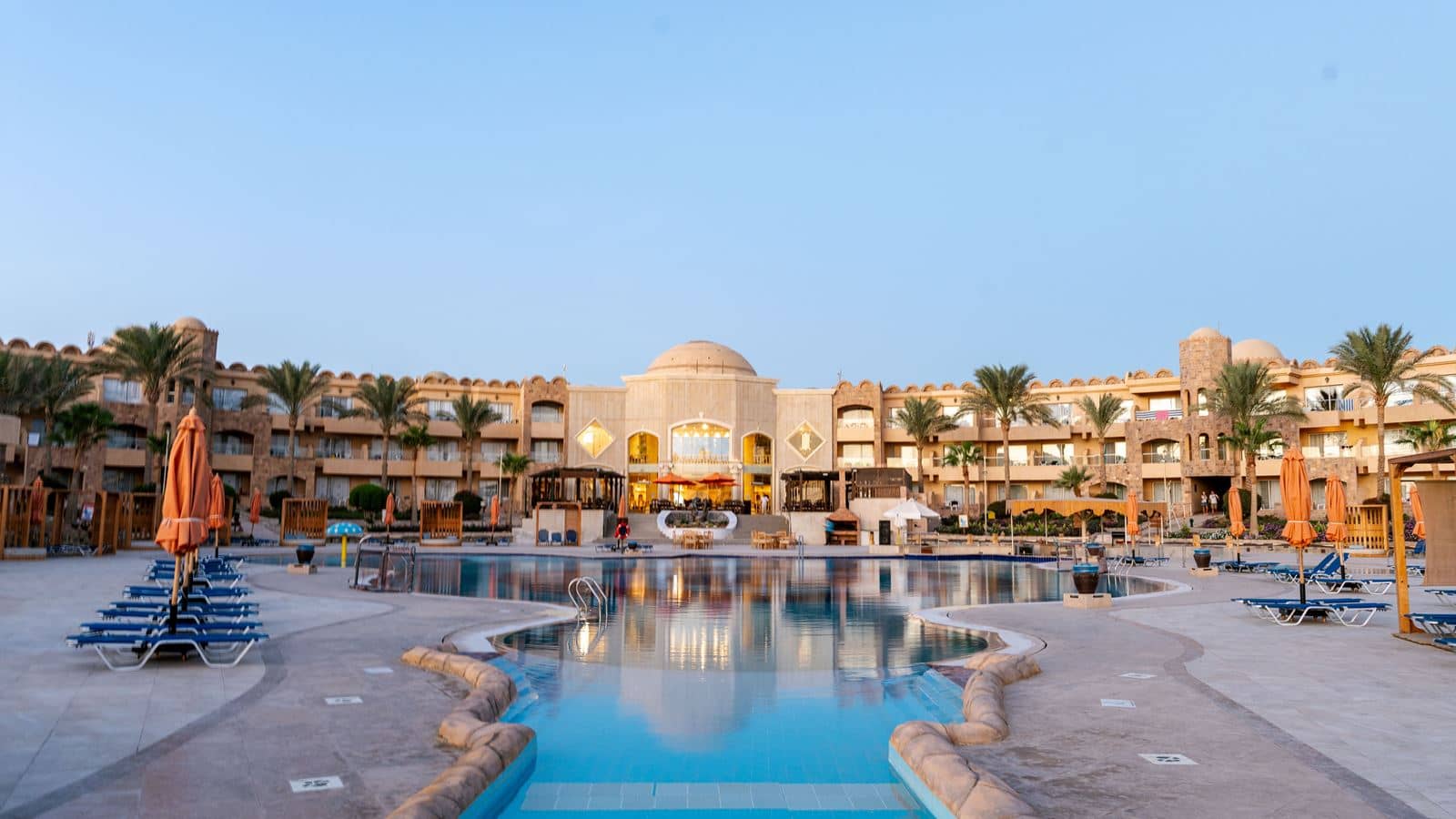 pools-outdoor-childrens-pool