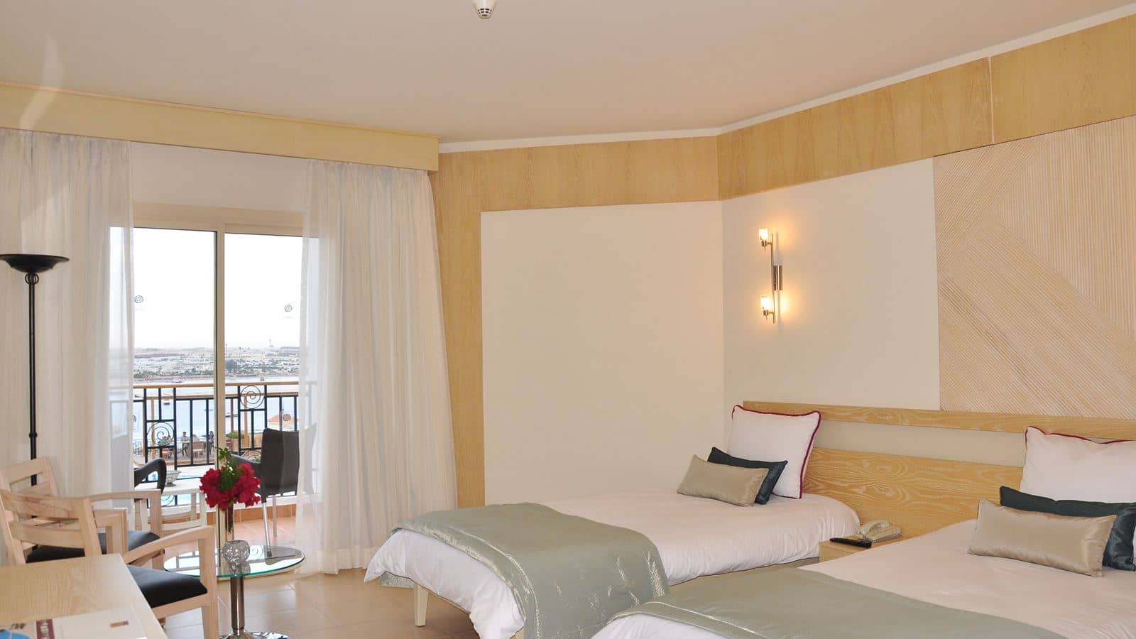 rooms-superior-double-room-with-sea-view