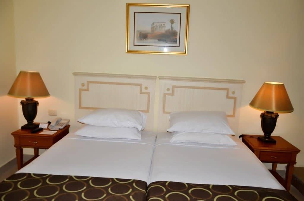 rooms-standard-room-garden-view