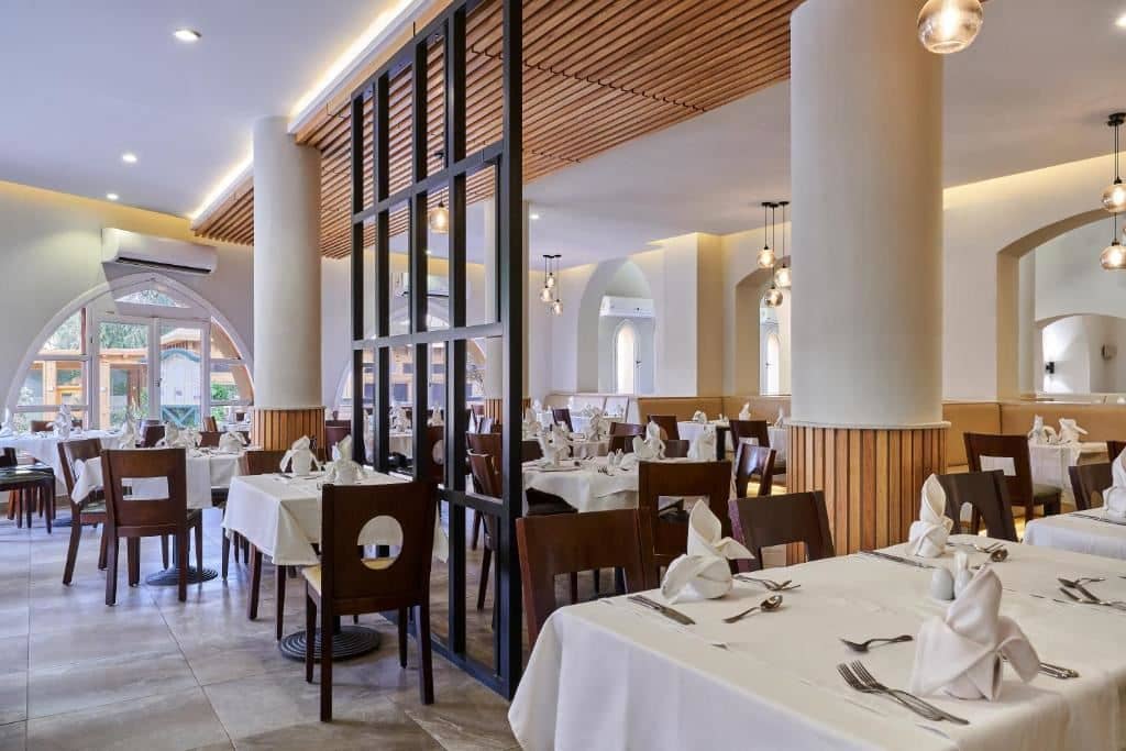 restaurants-restaurants