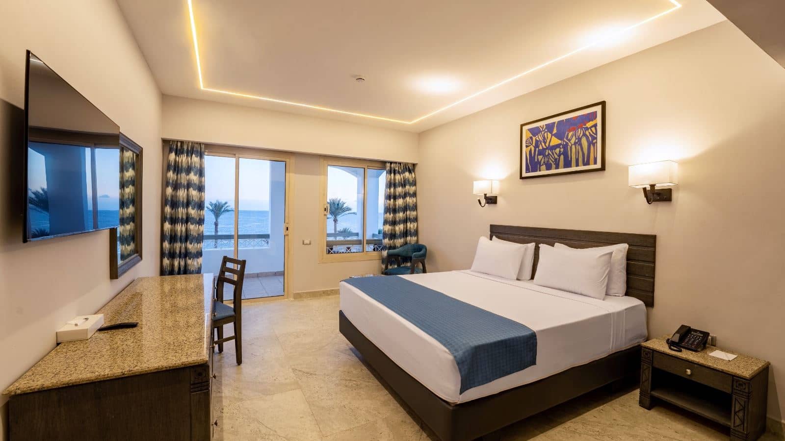 rooms-royal-suite-sea-front