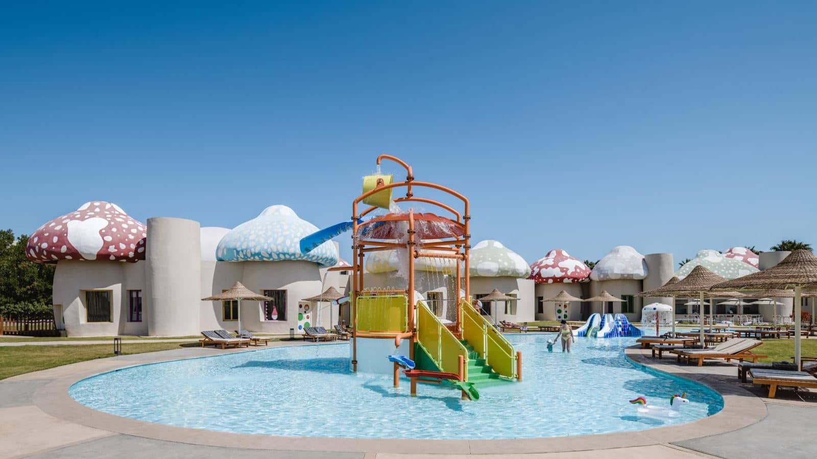 pools-outdoor-childrens-pool