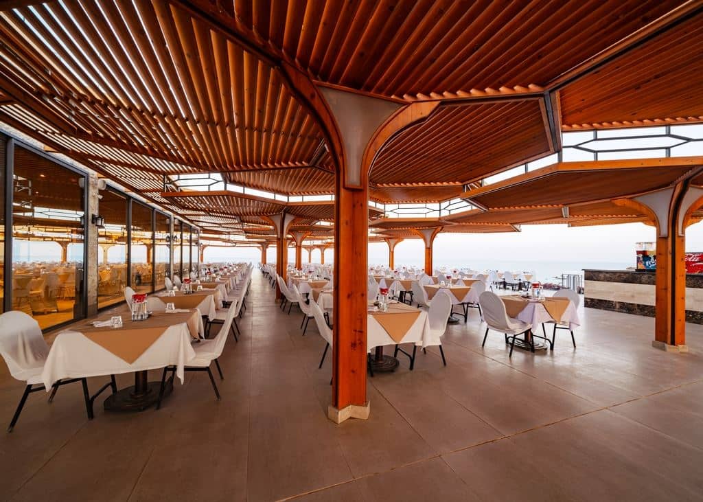 restaurants-restaurants