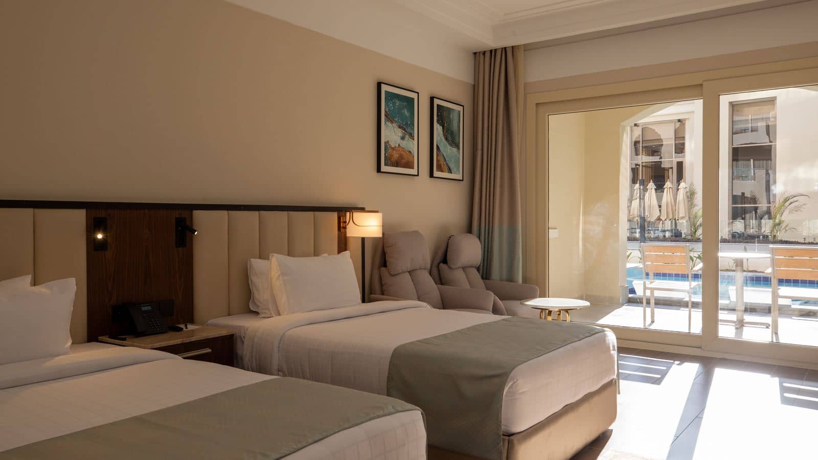 rooms-coral-swim-up-superior-+18