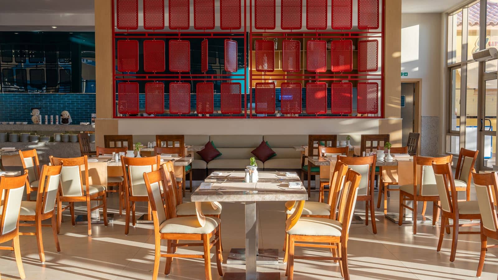 restaurants-tau-main-restaurant