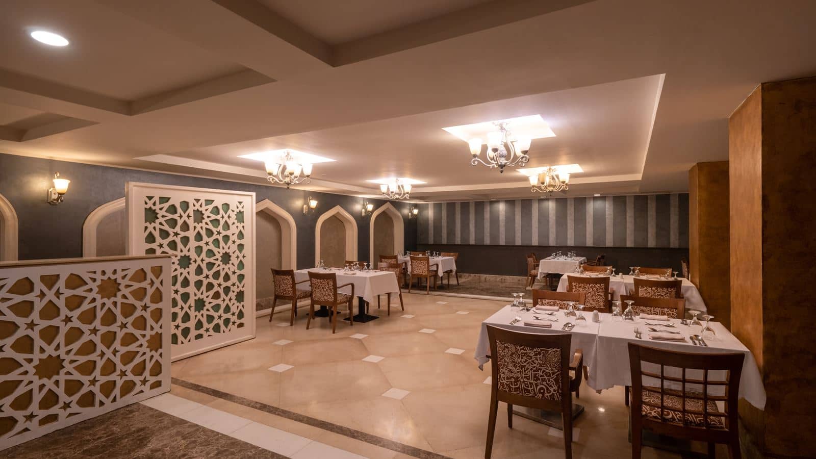restaurants-andalucia-oriental-restaurant