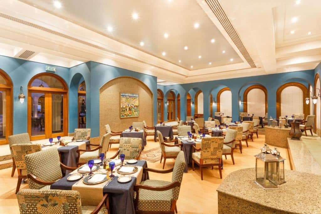 restaurants-restaurants