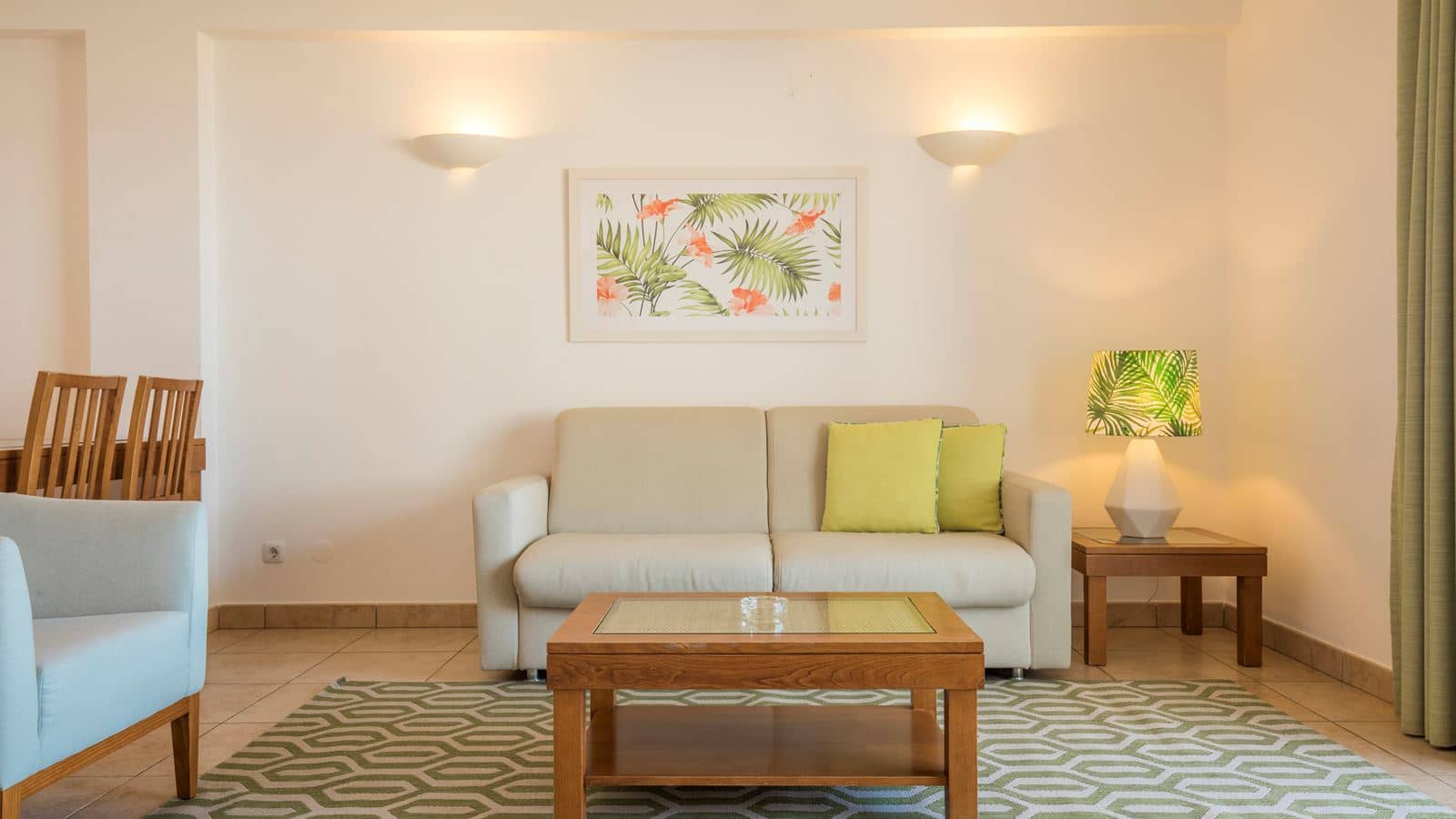 rooms-1v--1bedroom-apartment-sea-view
