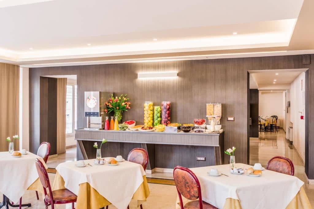 restaurants-breakfast-room