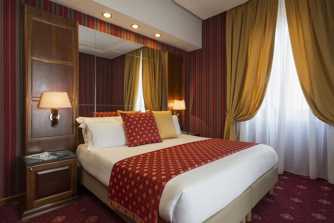 rooms-superior-room