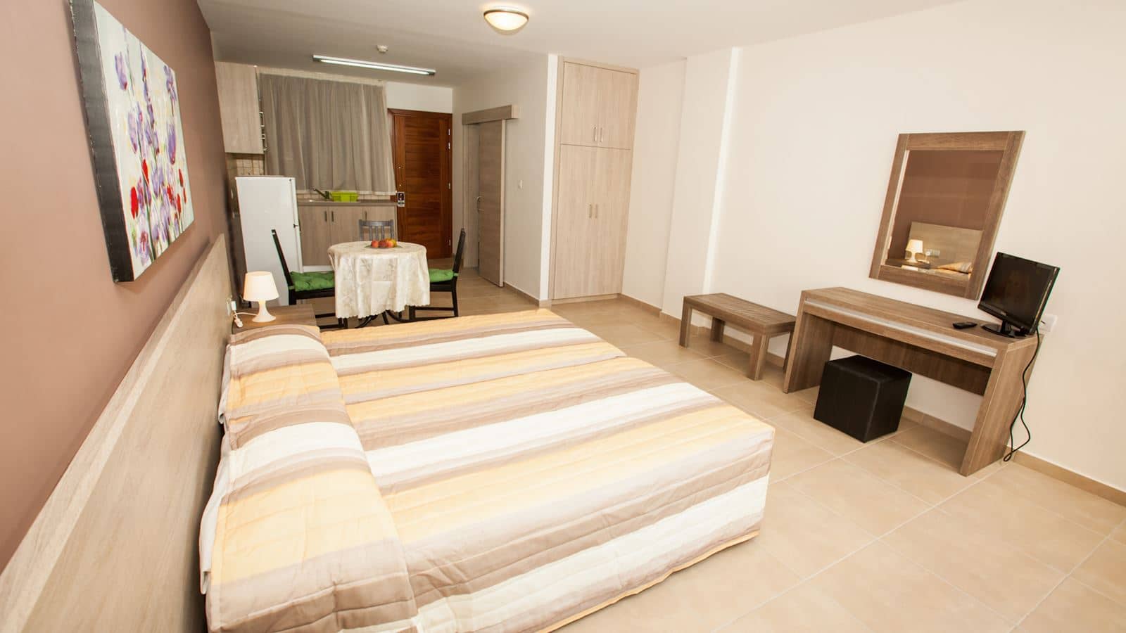 rooms-studio-standard-balcony