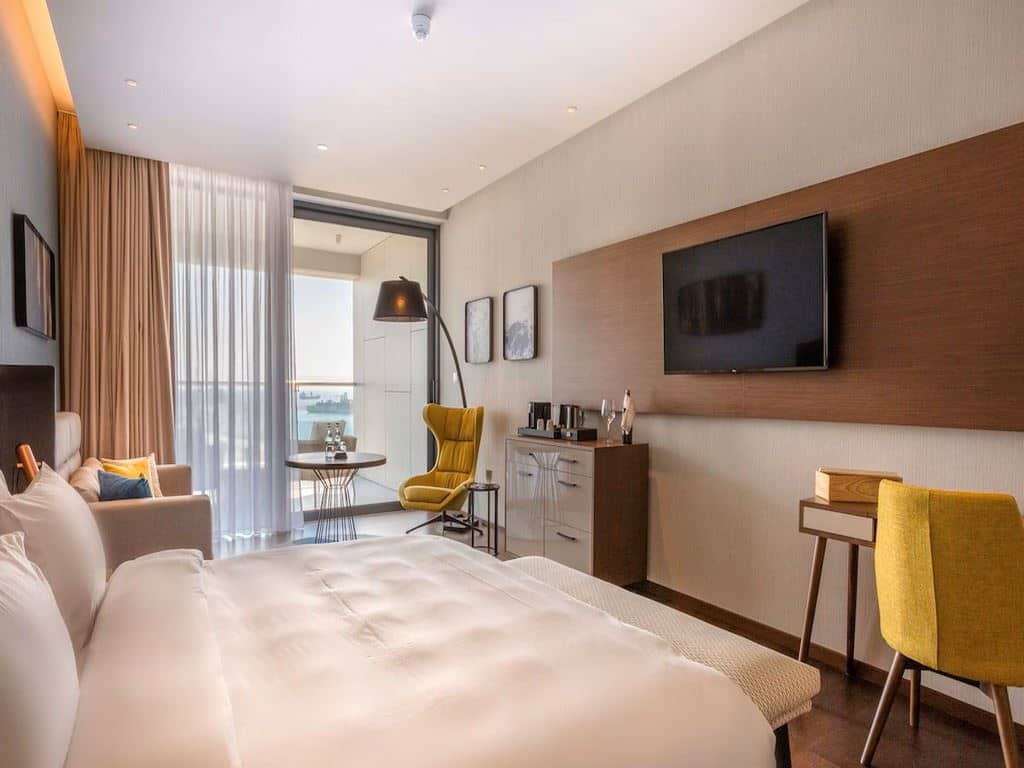 rooms-singleuse-premium-room-seaview-balcony-or-terrace