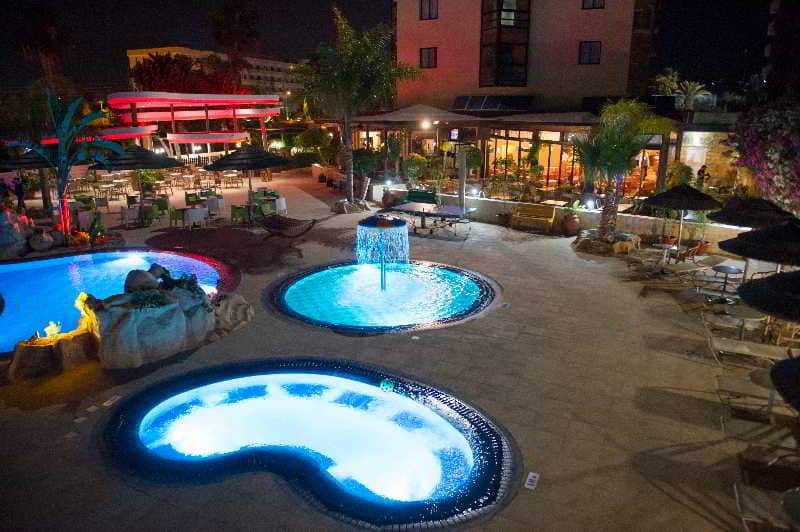 pools-pools