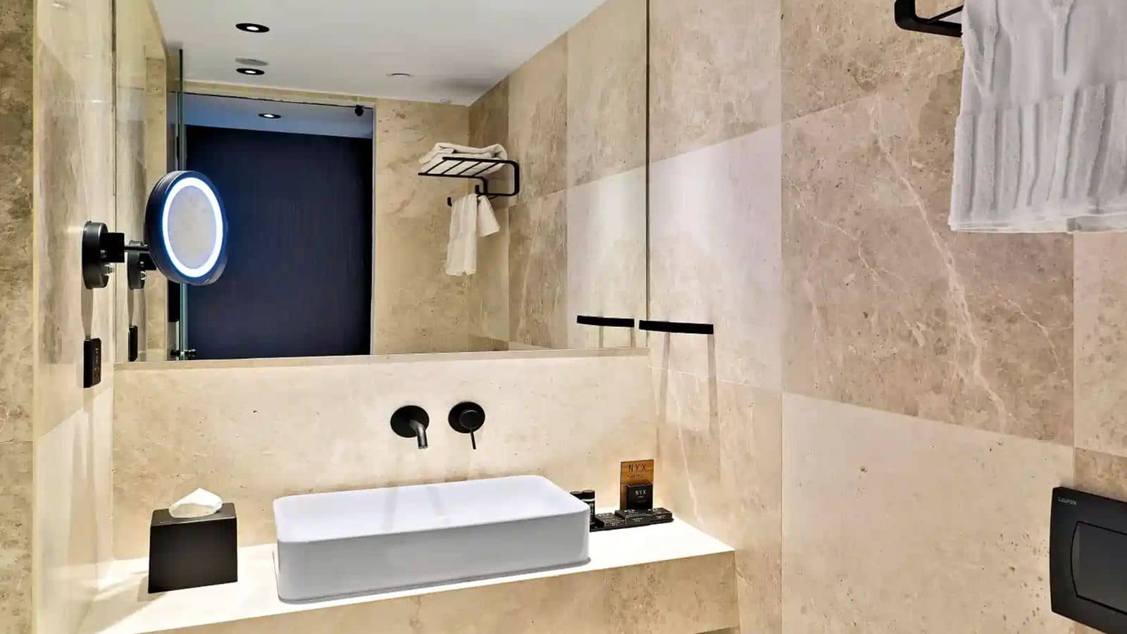 rooms-executive-room-inland-view