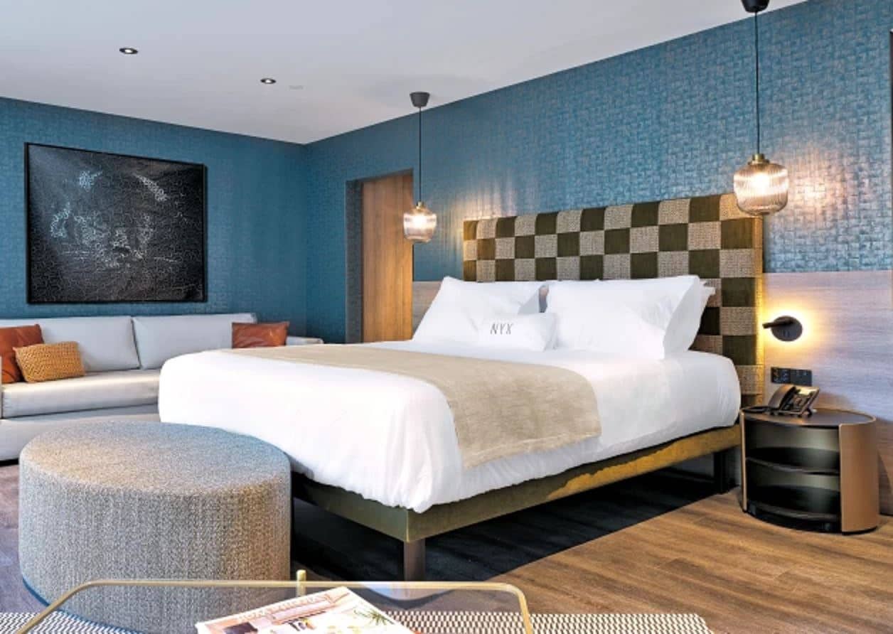 rooms-heavenly-suite-sea-front