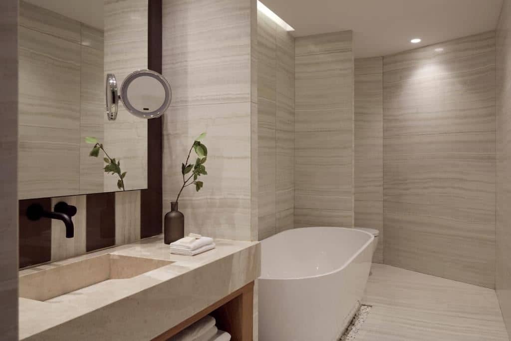 rooms-luxury-suite