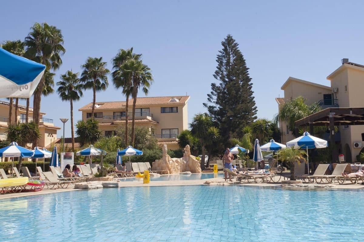 pools-outdoor-pool