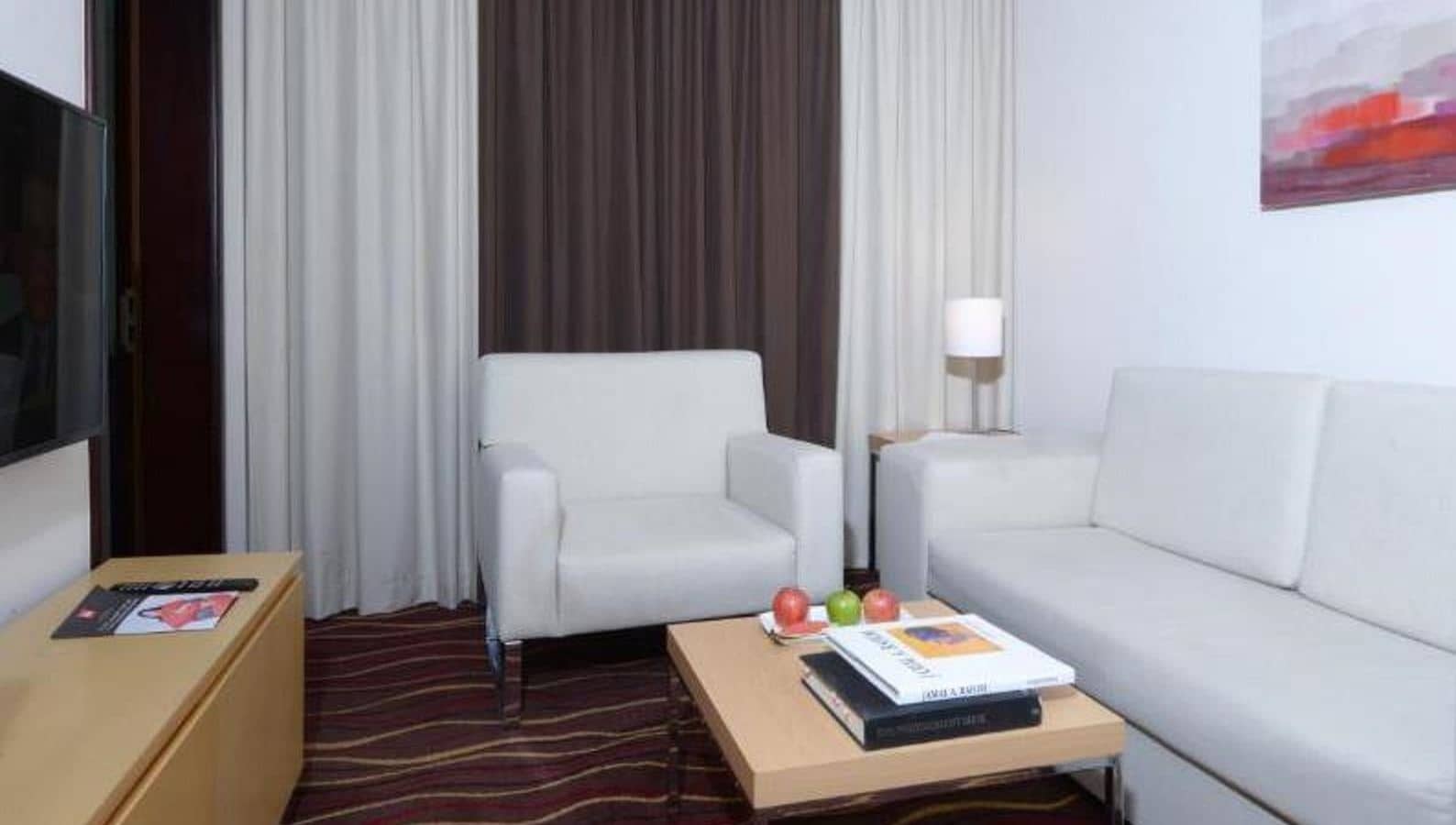 rooms-suite-room