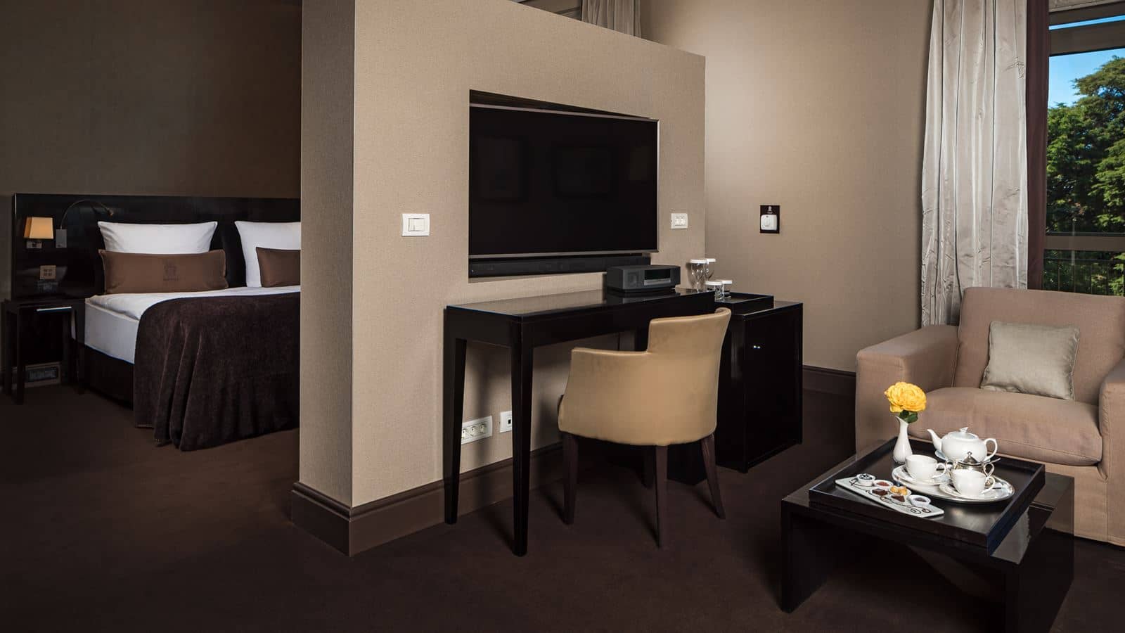 rooms-junior-suite